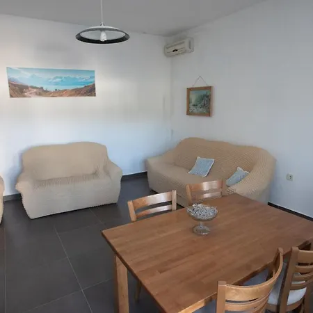 Вилла Adriana *